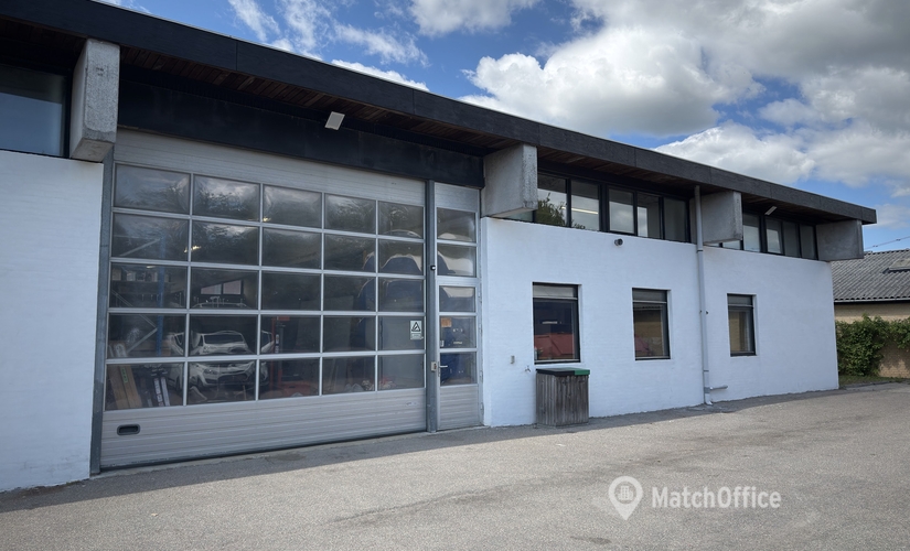1000 m² Warehouse rental in Lynge, Industrivej 10 (3540) - 0 | MatchOffice