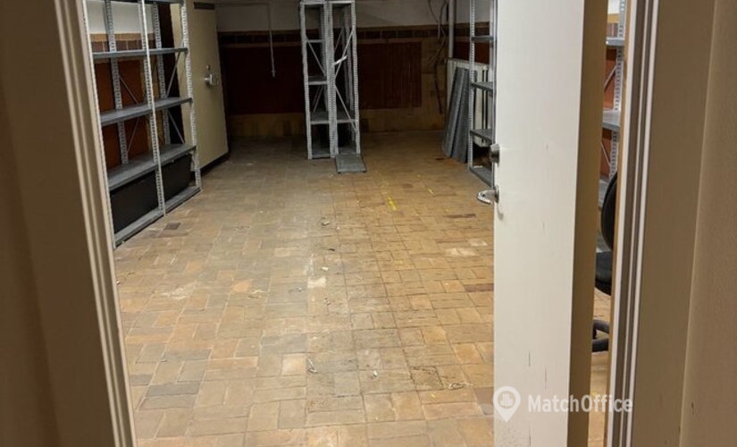 51 m² Warehouse up for rent in Copenhagen City Center, Grønningen 17 (1270) - 1 | MatchOffice.com