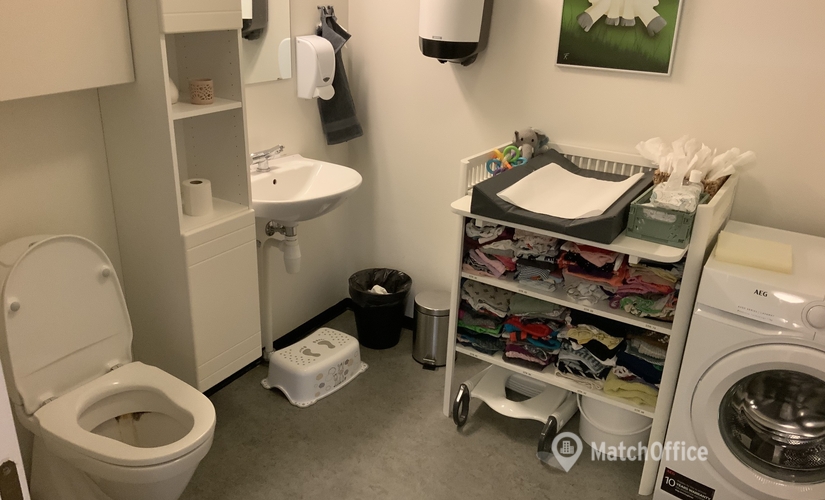 Office Gl. Jennumvej 8, kld. 8930 Randers NO
