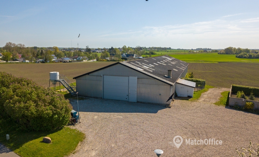 375 m² Commercial warehouse for rent in Roskilde, Store Valbyvej 208A (4000) - 0 | MatchOffice.com