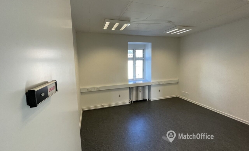 Office Jernbanegade 28 6000 Kolding