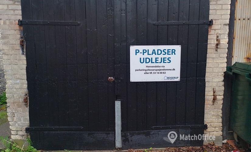 Parking Højbrogade 11 4800 Nykobing F