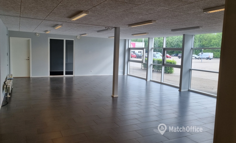 1740 m² Warehouse storage up for rent in Vejle, Dandyvej 5 (7100) - 4 | MatchOffice.com