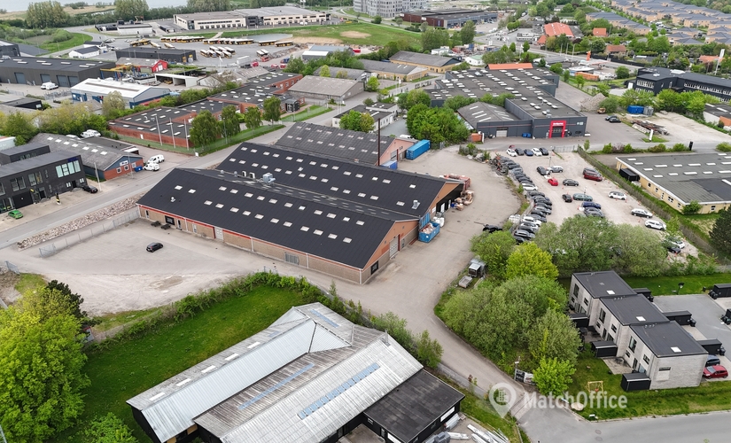 130 m² Warehouse space for rent in Risskov, Vejlbjergvej 31 (8240) - 1 | MatchOffice