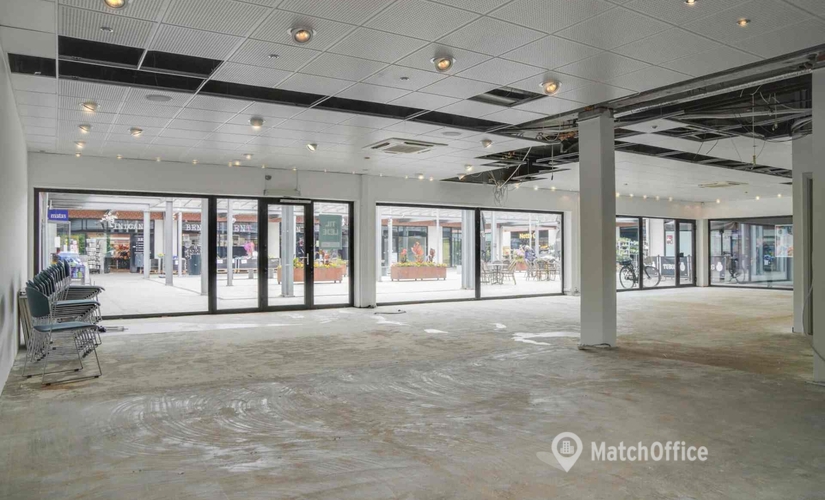 Butik til leje på Ugandavej 111, 2770 Kastrup - 656 m² | Foto 0 - Lokalebasen