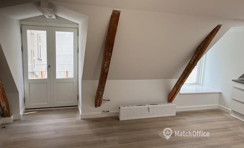 Office Thorsgade 83 2200 Copenhagen N
