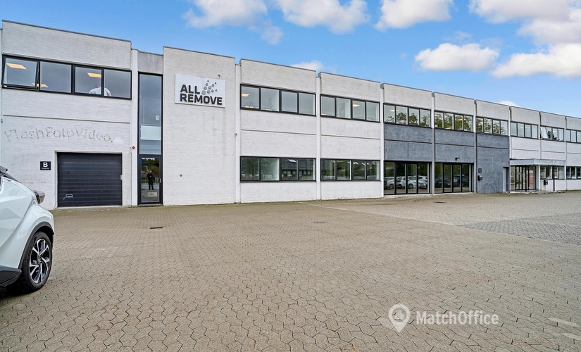 867 m² Warehouse storage up for rent in Glostrup, Fabriksparken 23 (2600) - 1 | MatchOffice.com