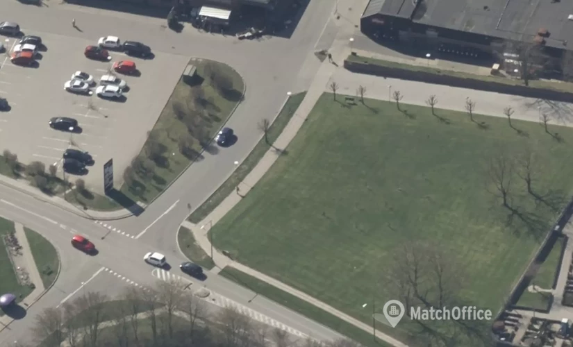 Butik til leje på Kirketorvet 3, 8310 Tranbjerg J - 71 m² | Foto 0 - Lokalebasen.dk