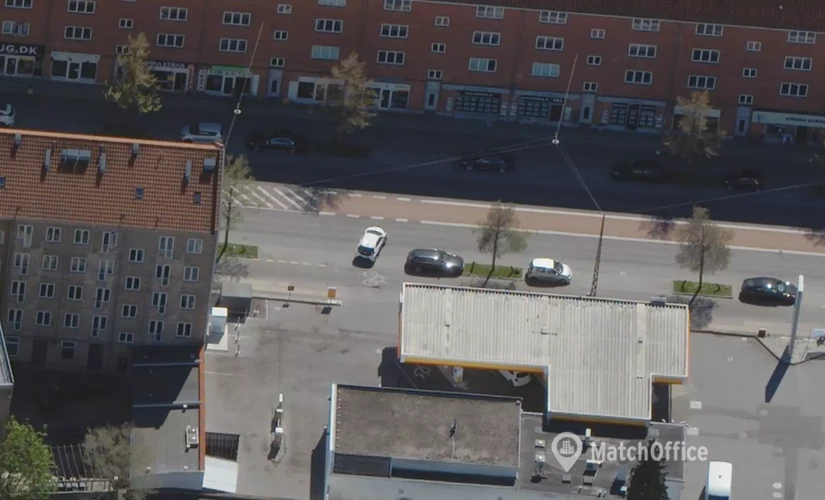 98 m² Commercial shop for rent in Bronshoj, Frederikssundsvej 185A (2700) - 1 | MatchOffice