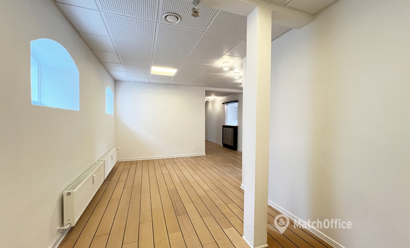 Office Mammutpladsen 5 9800 Hjorring