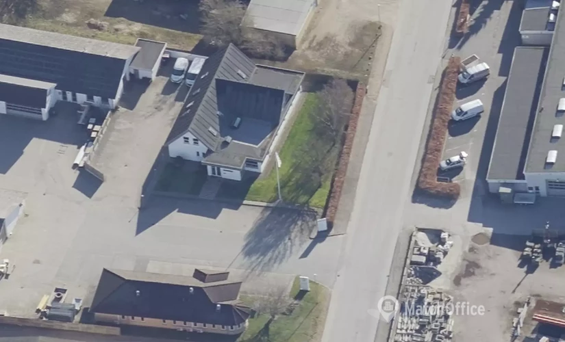 Office Mågevej 14 8370 Hadsten