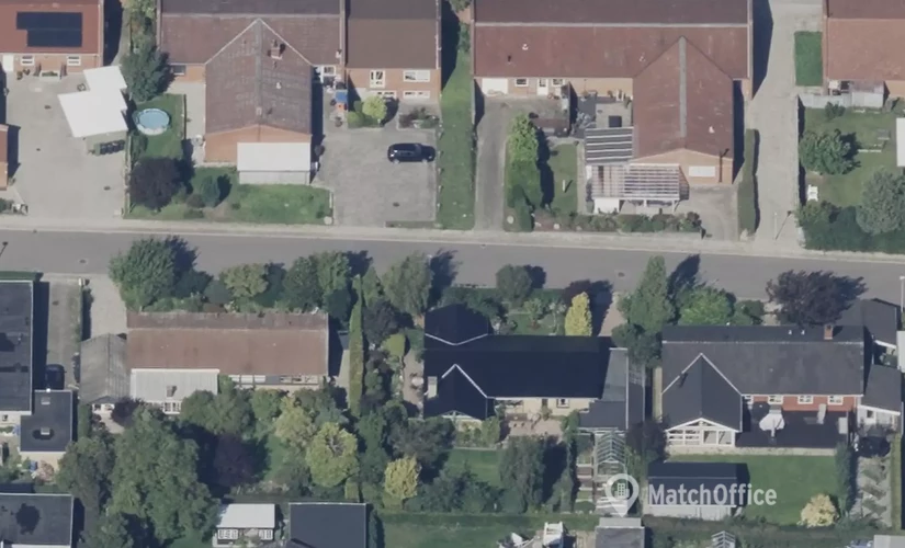 Butik Tune Center 13 4030 Tune