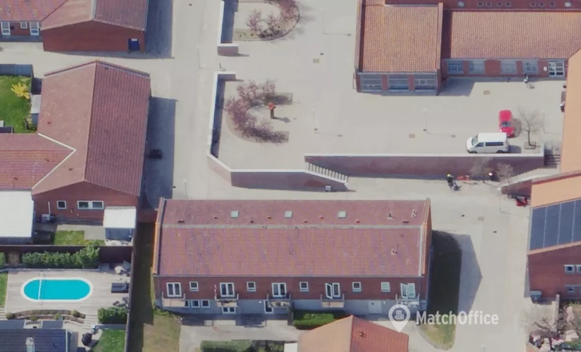 Butik Tune Center 13 4030 Tune