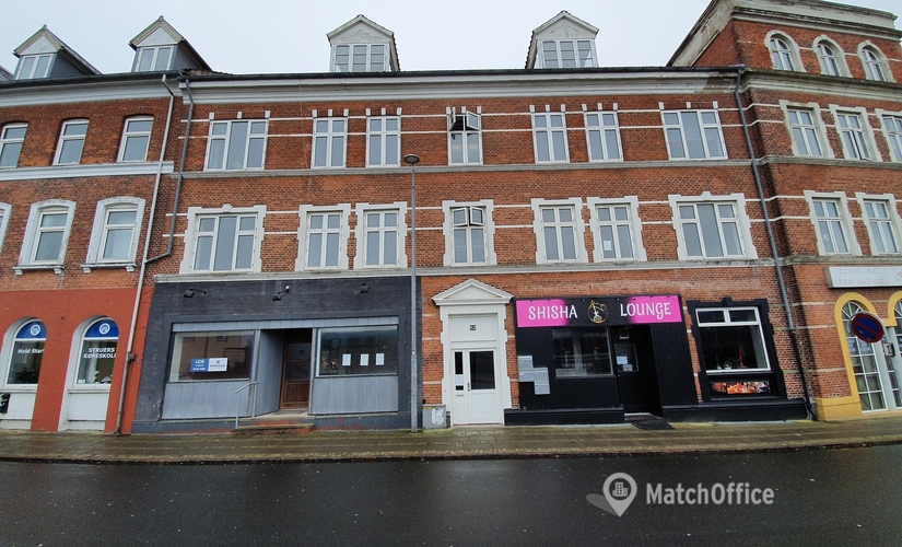137 m² Shop for rent in Struer, Østergade 52 (7600) - 1 | MatchOffice