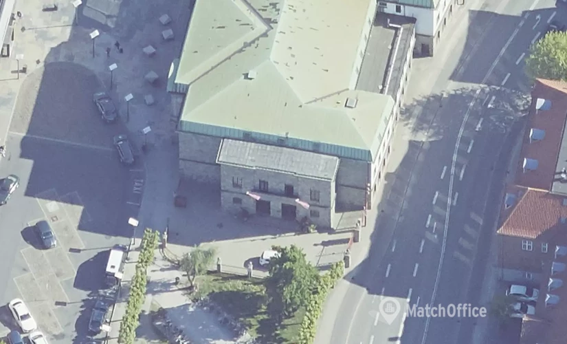 150 m² Store for rent in Vejle, Banegårdspladsen 4 (7100) - 1 | MatchOffice