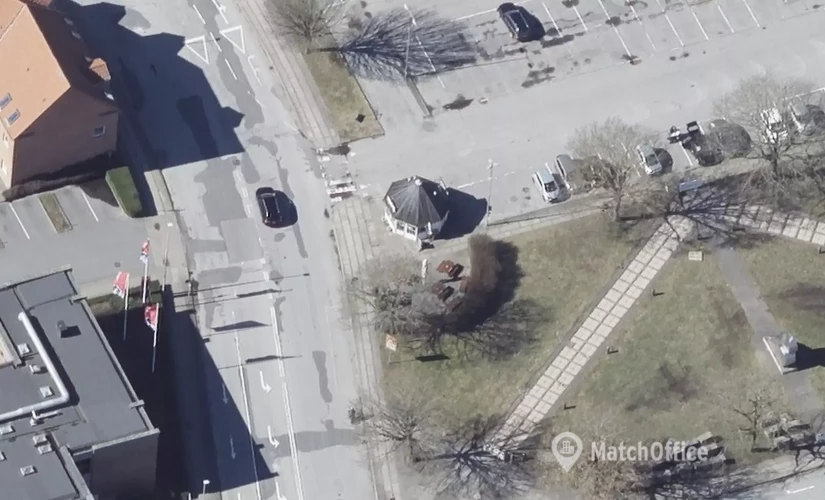 Office Ny Banegårdsgade 6 9700 Bronderslev