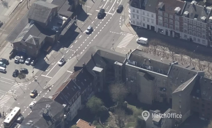 227 m² Commercial shop for rent in Aarhus C, Østbanetorvet 2A (8000) - 1 | MatchOffice.com