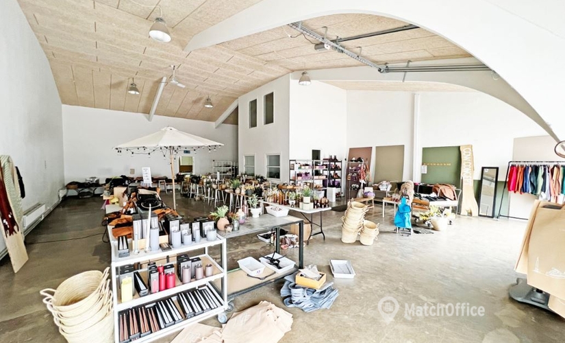 236 m² Warehouse up for rent in Viborg, Ærøvej 21B (8800) - 2 | MatchOffice.com
