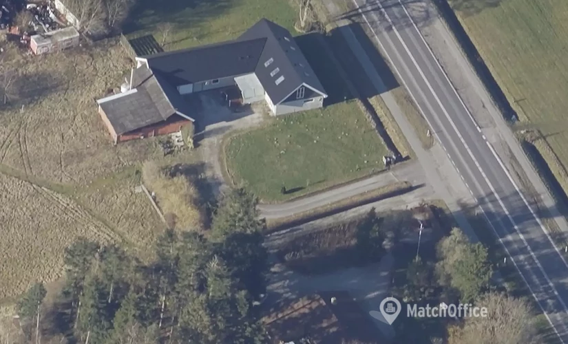 Grund Århusvej 144 8940 Randers SV