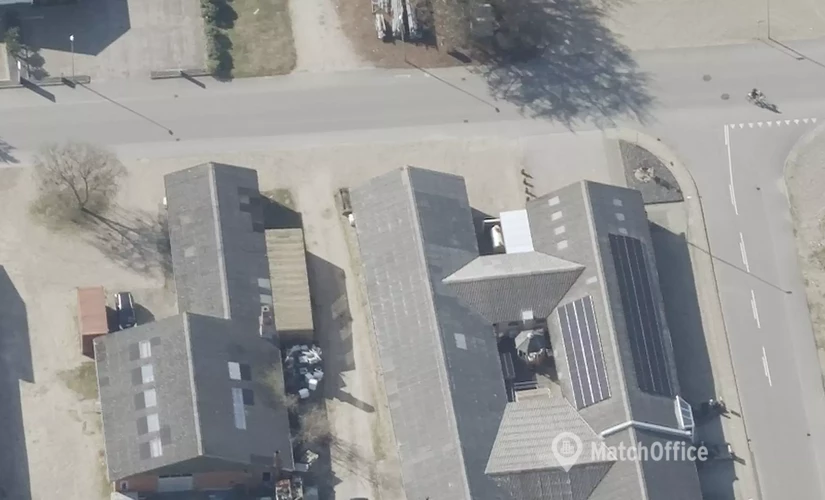 362 m² Warehouse for rent in Bramming, Industrivej 14 (6740) - 1 | MatchOffice.com