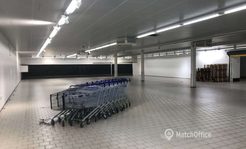 872 m² Commercial shop for rent in Toftlund, Østergade 1 (6520) - 2 | MatchOffice.com