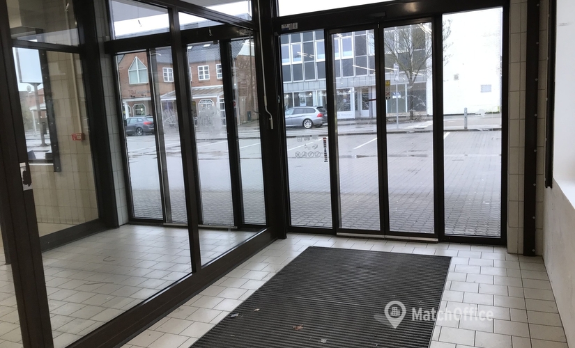 872 m² Store for rent in Toftlund, Østergade 1 (6520) - 1 | MatchOffice