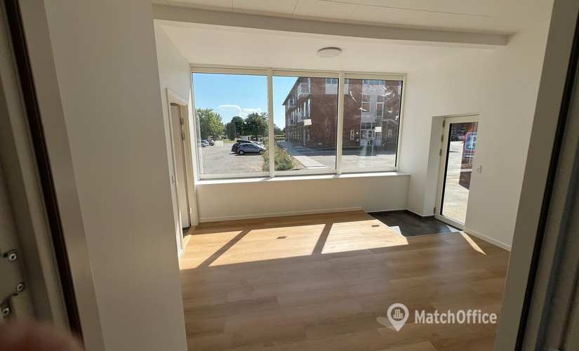 Kontor til leje på Nørregade 19, 9330 Dronninglund - 100 m² | Foto 0 - Lokalebasen.dk