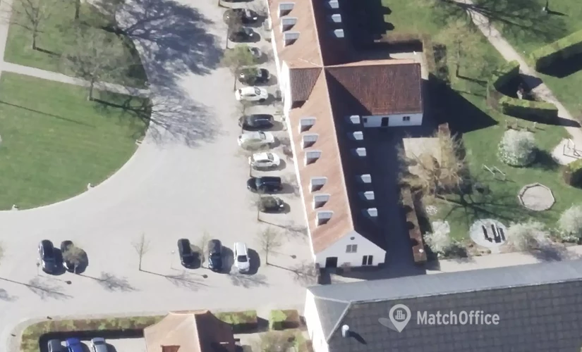 Kontor til leje på Hollufgårds Allé 9, 5220 Odense SØ - 453 m² | Foto 1 - Lokalebasen.dk