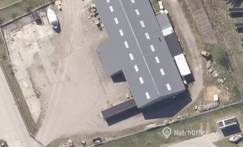 Lager / produktion Værkstedsbakken 9 3390 Hundested