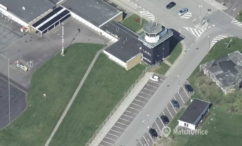 Lager / produktion Lufthavnvej 131 5270 Odense N