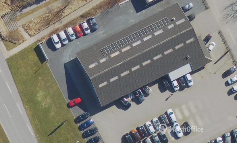 Lager / produktion Tjelevej 24 7400 Herning