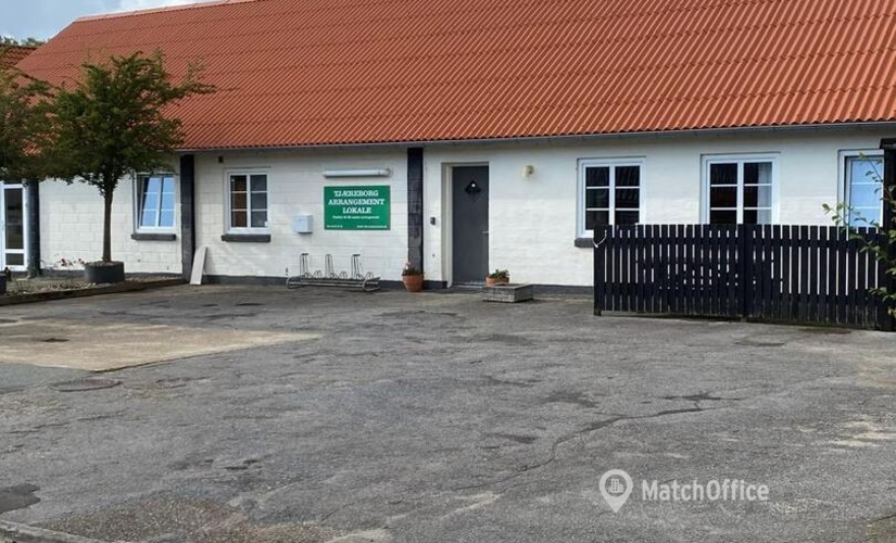 500 m² Warehouse storage up for rent in Tjaereborg, Skolevej 4 (6731) - 0 | MatchOffice