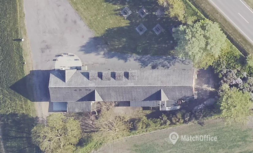 Lager / produktion Nykøbingvej 82 4300 Holbæk