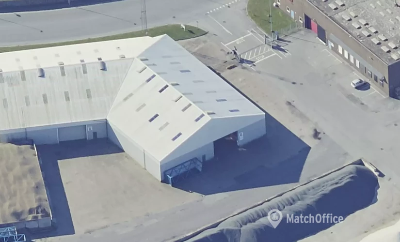 1004 m² Office warehouse rental in Aalborg, Stykgodsvej 12 (9000) - 1 | MatchOffice.com