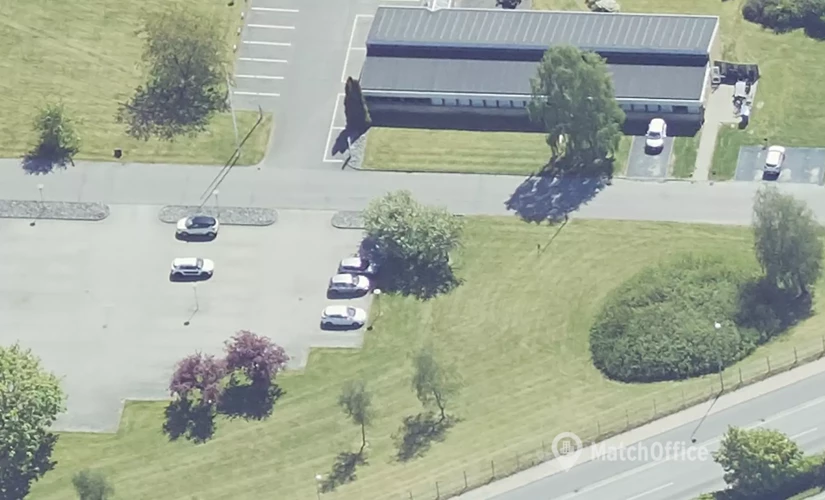 1200 m² Commercial warehouse up for rent in Vejle, Niels Bohrs Vej 2 (7100) - 1 | MatchOffice.com