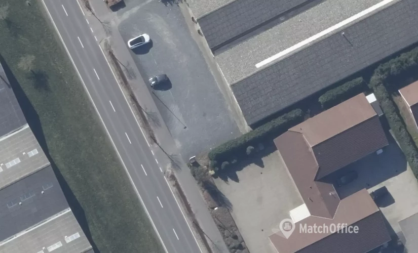 Lager / produktion Kløvervej 32 7190 Billund