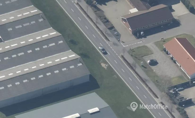 Lager / produktion Kløvervej 32 7190 Billund