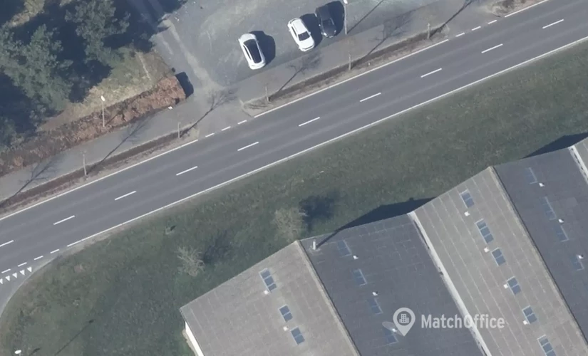 Lager / produktion Kløvervej 32 7190 Billund