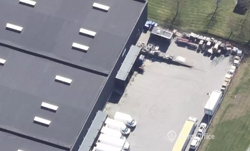 Lager til leje på M.P. Allerups Vej 45A, 5220 Odense SØ - 2000 m² | Foto 0 - Lokalebasen