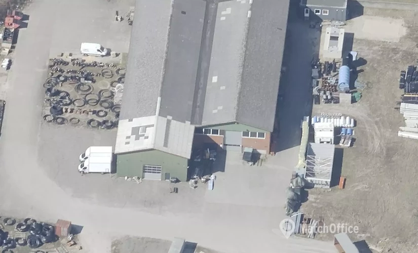 Lager / produktion Tarp Byvej 153 6715 Esbjerg N