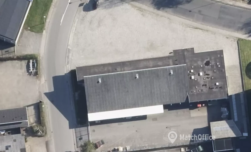 Lager / produktion Tarupvej 51 5210 Odense NV