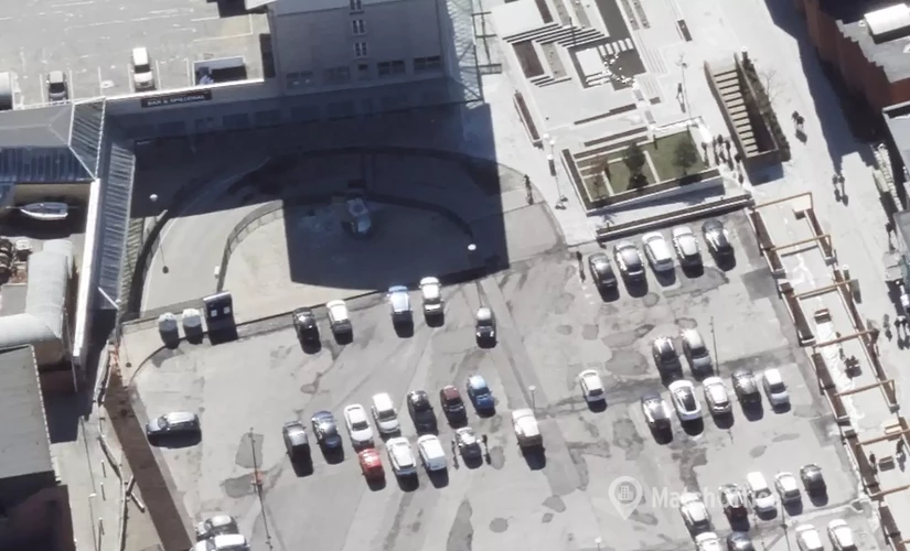 386 m² Commercial shop for rent in Hjorring, Sct Olai Plads 1 (9800) - 1 | MatchOffice