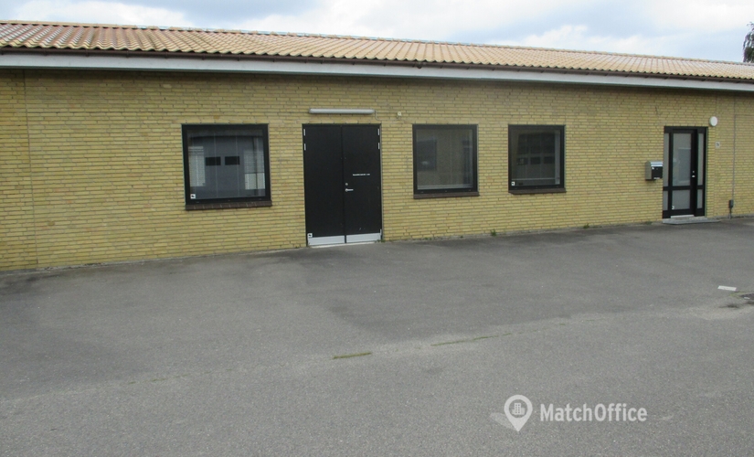 120 m² Workshop space up for rent in Karlslunde, Motorgangen 7B (2690) - 1 | MatchOffice.com