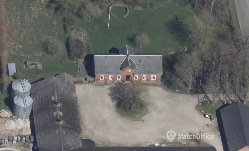 Lager til leje på Dyngbyvej 24, 8300 Odder - 700 m² | Foto 0 - Lokalebasen.dk