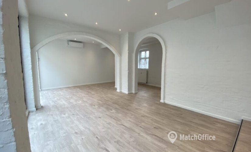 145 m² Commercial shop for rent in Viborg, Sankt Mathias Gade 72D (8800) - 1 | MatchOffice.com