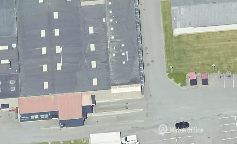 2300 m² Warehouse rental in Vejle Ost, Industrivej 8 (7120) - 0 | MatchOffice.com