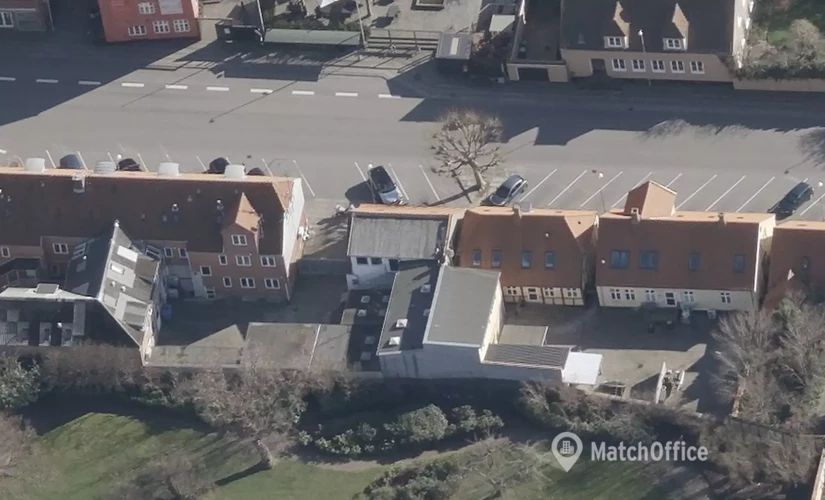 174 m² Commercial shop for rent in Ronne, Snellemark 39 (3700) - 1 | MatchOffice.com