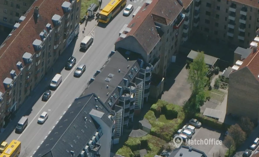 169 m² Shop for rent in Charlottenlund, Rådhusvej 8 (2920) - 1 | MatchOffice.com