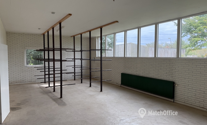 307 m² Commercial warehouse up for rent in Ringe, Industrivej 8 (5750) - 3 | MatchOffice.com