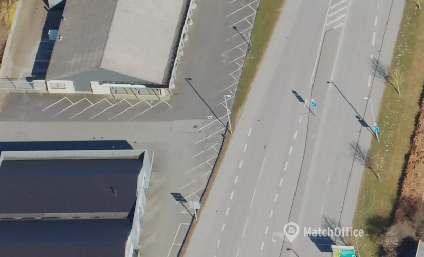 Butik til leje på Engdahlsvej 12B, 7400 Herning - 1400 m² | Foto 0 - Lokalebasen.dk